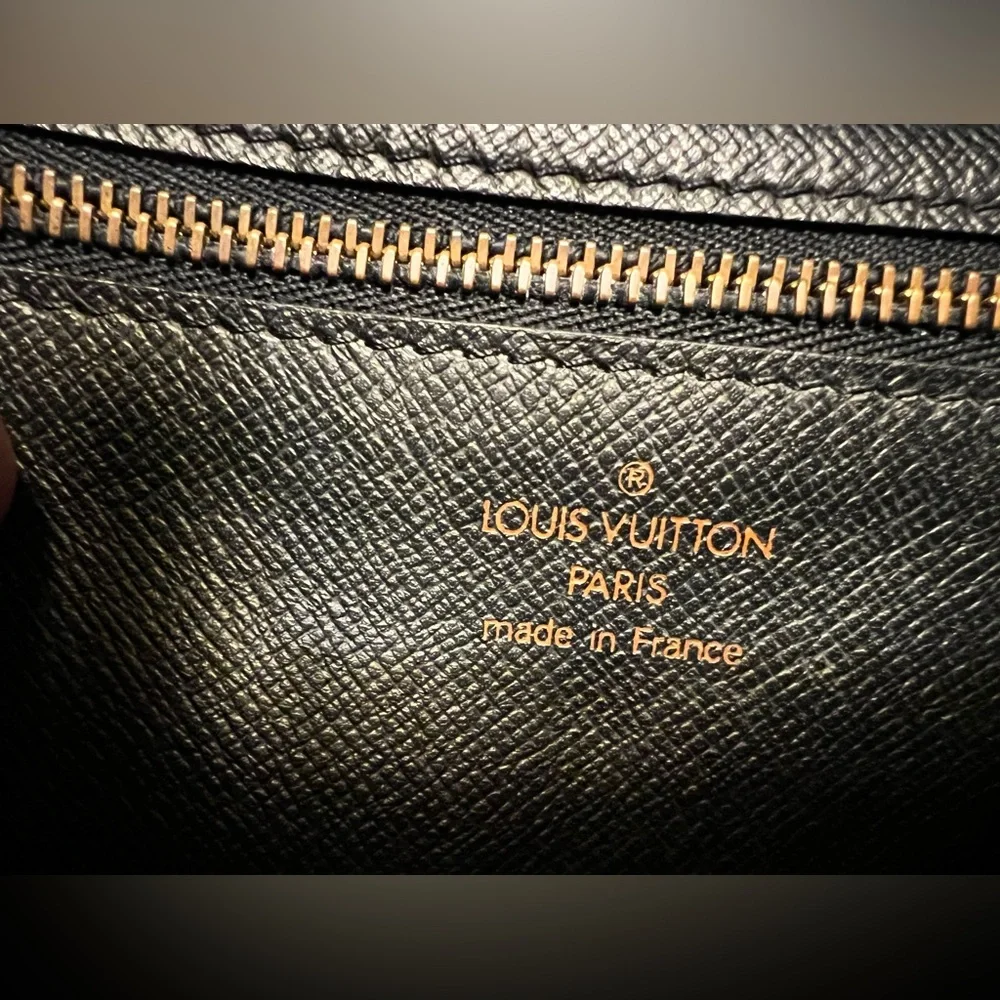 Louis Vuitton Montaigne EPI Clutch w/Coa